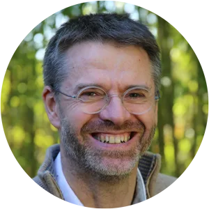 Dr Olivier Anne, hypnothérapeute La Rochelle. Médecin Puilboreau.